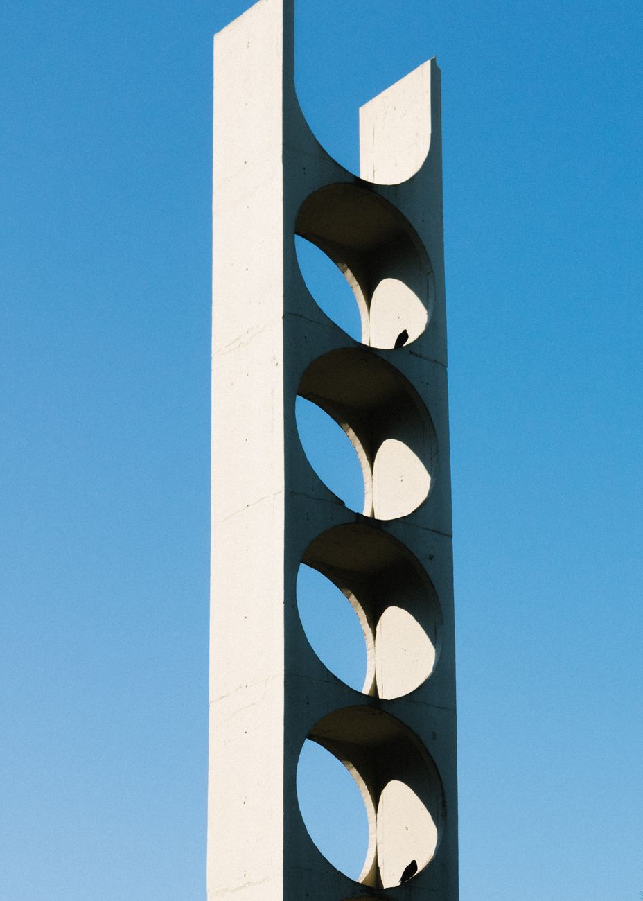 Serene corporate tower look